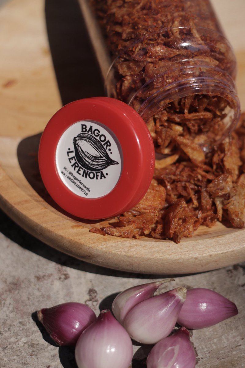 bawang goreng 🌻 tweet media