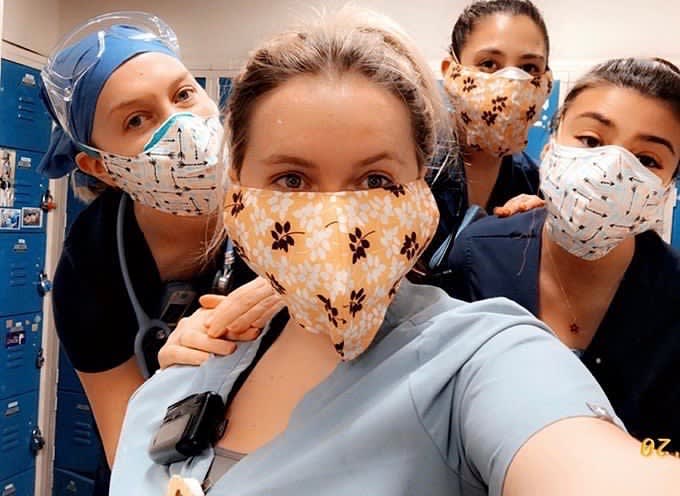 MoorestownRF's tweet photo. It's great to see our Dix Hills location helping our healthcare workers during these trying times and providing 100 masks to Northwell Hospital in Huntington, NY. #RetroFamily https://t.co/7irgWNqJvF