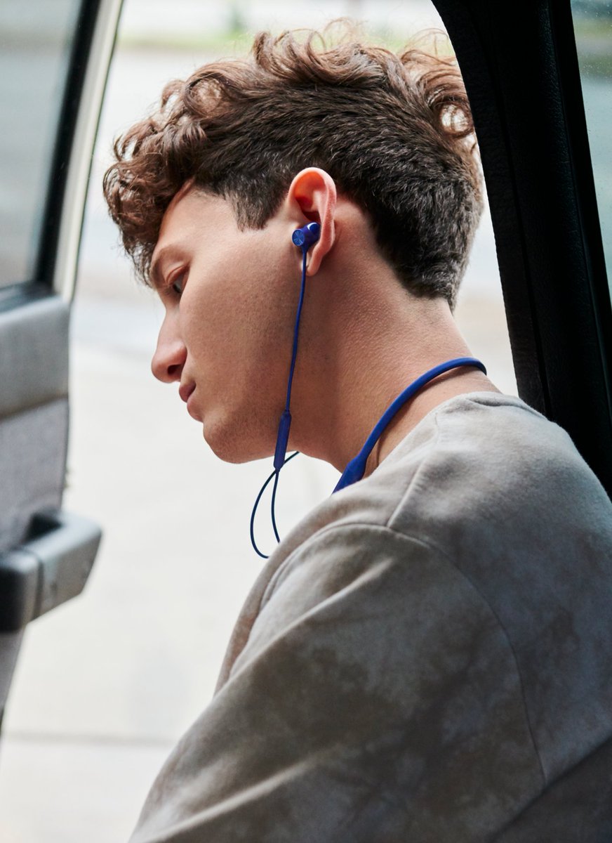 Oneplus Uk On Twitter The Oneplus Bullets Wireless Z Are Super Lightweight And Offer Incredibly Low Latency And They Look Awesome The Colour Options Include Black Blue Mint And Oat Did We