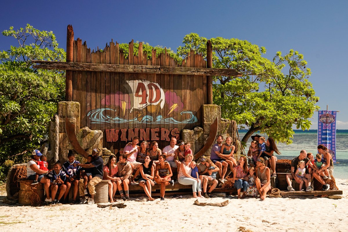 The castaways put the game aside for a brief moment to reunite with their loved ones on this week's episode of #Survivor!