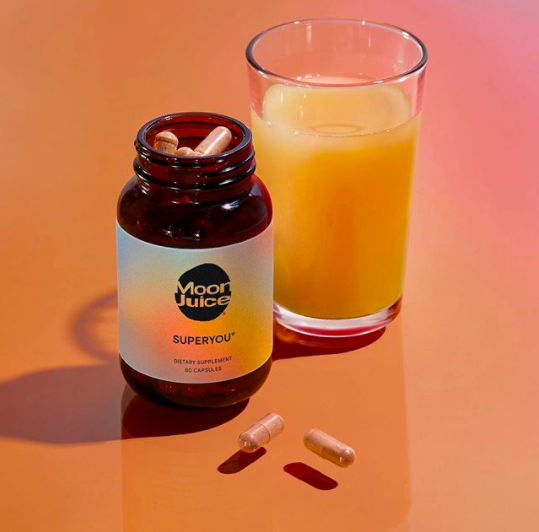moonjuiceshop's tweet photo. BUILD RESILIENCE//⁣⁣
Cortisol out of balance can weaken your immune system. SuperYou contains four potent adaptogens that work to regulate cortisol and address the effects of stress on the mind and body. ⁣ https://t.co/k9NqV6DANZ https://t.co/z37wBGs8KE