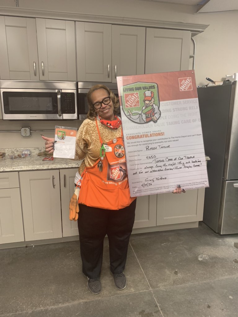 Meet <a href="/RobinNTAYLOR1/">Robin N TAYLOR</a> the best ASDS that ALWAYS takes care of our associates here at 4650. You are the best and you deserve the FIRST GIANT HOMER! <a href="/MccourtDonTHD/">Don Mccourt</a> <a href="/DeeByars/">DeeByars</a> <a href="/DepotLuke07/">Luke Pfaendler</a>