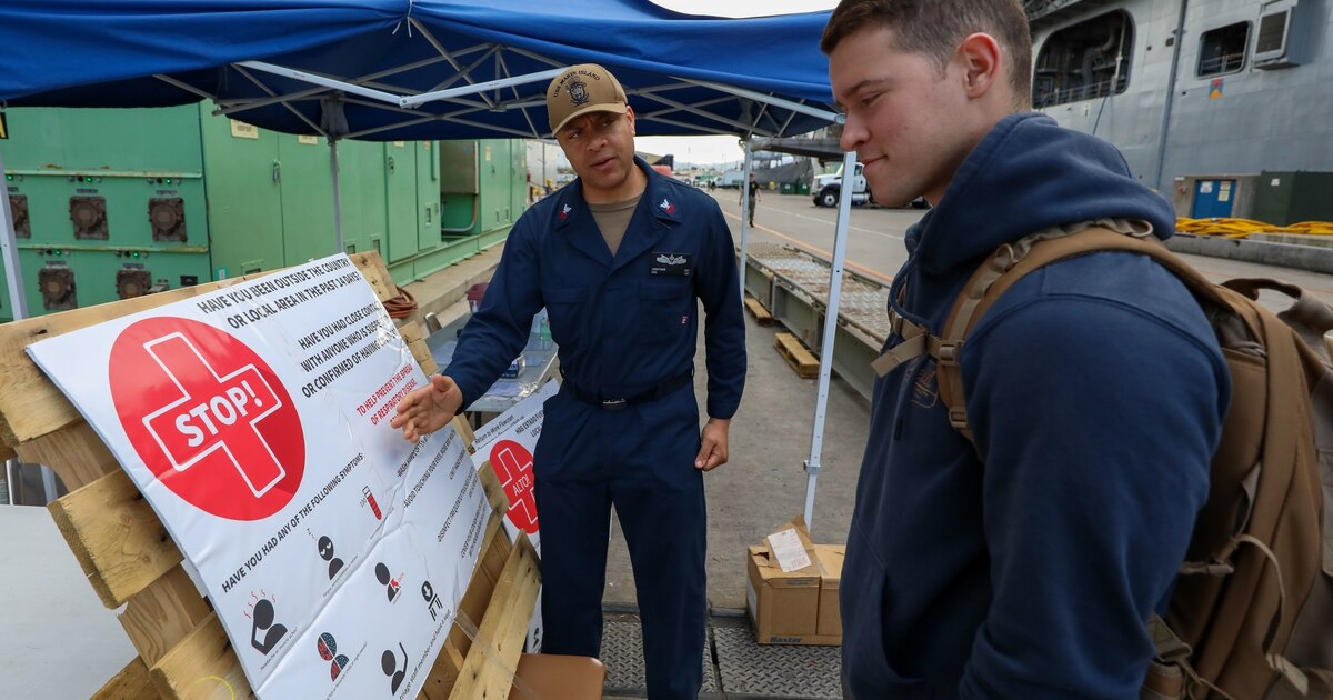 NavyTimes's tweet photo. “While I understand the impact this has on our troops and their families this is a necessary measure to keep out people safe and our military ready to act,” Defense Secretary Mark Esper said.
https://t.co/7mtzP5HcbL https://t.co/dUkkPhJ2I7