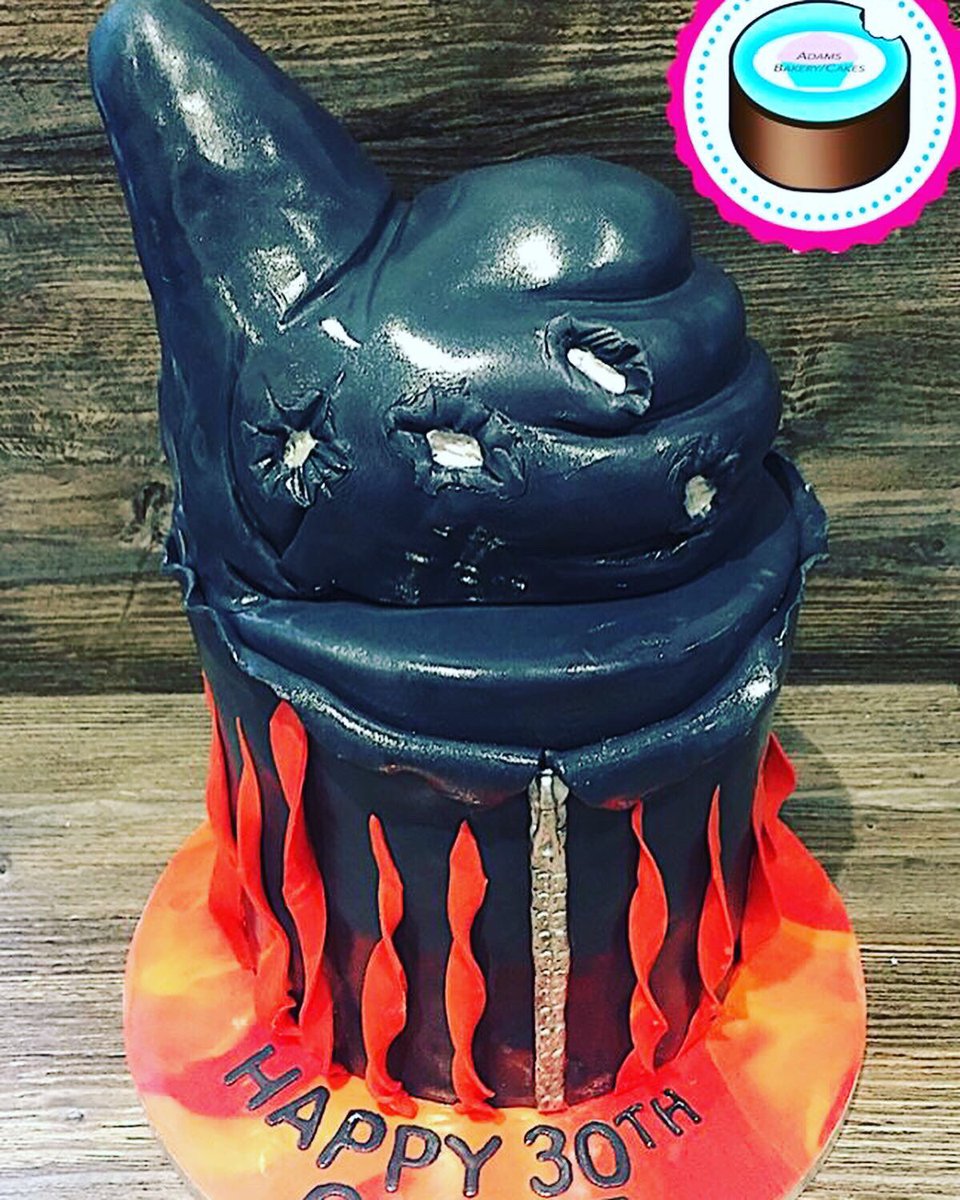 adamsbakerycake's tweet photo. 🔥Heres one made a few weeks back now 😅
anyone recognise the scene/film its from! 
https://t.co/OkfUSDthrn https://t.co/WwYpCSwm3g