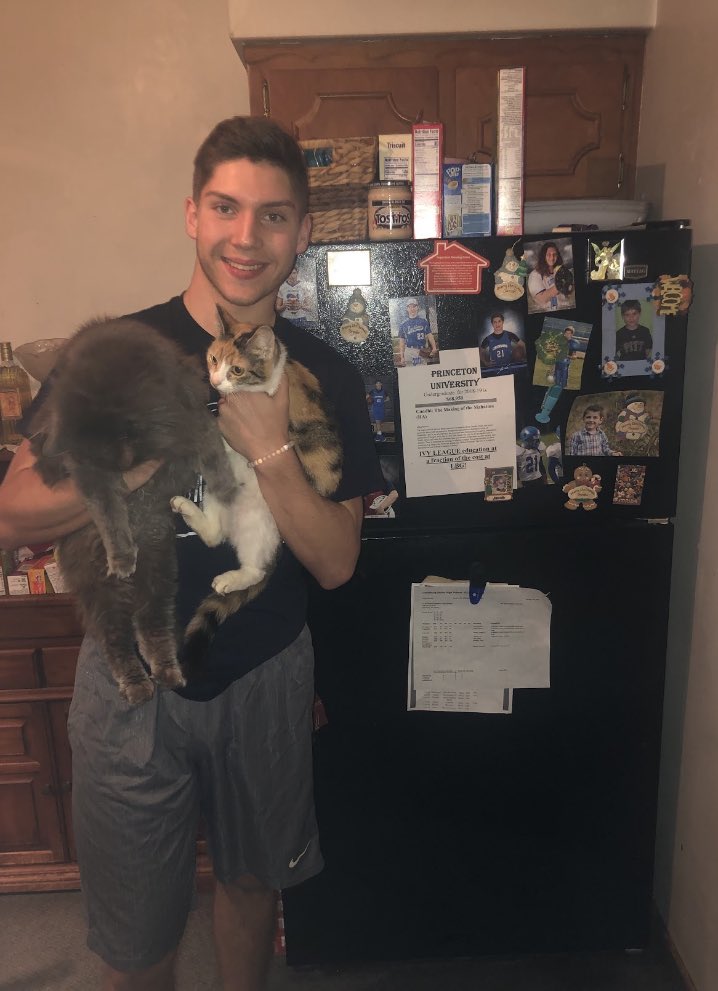 MVP- Mac Truck has many ⚙️ He was @ the vanguard of defense yet he sprinted back &amp; lead us n rebounding, takes ball out vs pressure &amp; then breaks it, 2nd on team n steals always looks ahead, likes to use the word “selfish” bc he never was 2nd n assists &amp; 2nd pts 15 
<a href="/jake_blumer/">jake</a>