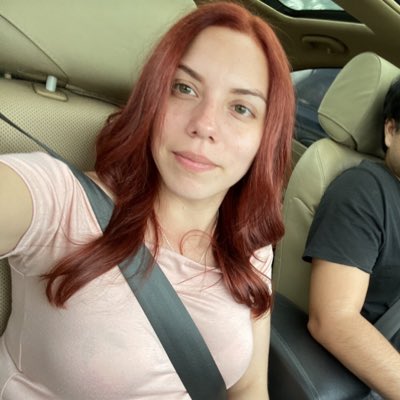 0391Ingrid's tweet photo. #NuevaFotoDePerfil https://t.co/vch3JiWjRz
