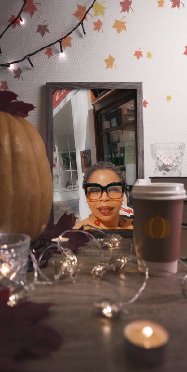 LizLegunsen's tweet photo. Happy Tuesday!! Trust everyone are having a great day as much as you can. #grateful #YHVH #LizLegunsen #beautifulfromtheinsideout #snapchatfilter #makeup #jewelry #keyworker #naturalists #selfie #photography #glasses #voogueme https://t.co/UudDDFMcZK
