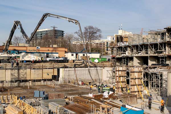 PHOTO: Concrete pumping continues at the Kingsway By The River Community in Toronto. The owner is <a href="/UrbanCapital/">Urban Capital</a> and the construction manager for the multi-phase project is <a href="/BluescapeMgmt/">Bluescape CM</a>  canada.constructconnect.com/dcn/news/proje…