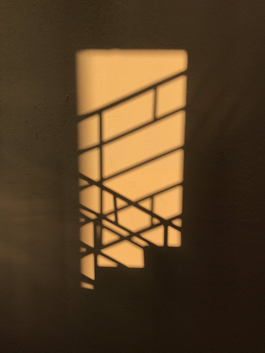intersticio74's tweet photo. Reto MAC
Día 8 - Luz 
#desdecasa 
#macslp2020
#YoMeQuedoEnCasa https://t.co/ioo5CtHTw8