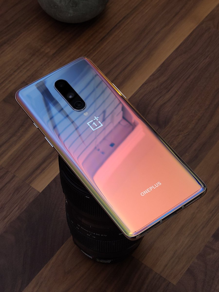 EzTech231's tweet photo. No, YOU can't stop taking pictures of the Interstellar Glow OnePlus 8 😤 https://t.co/4USG7gMxOY