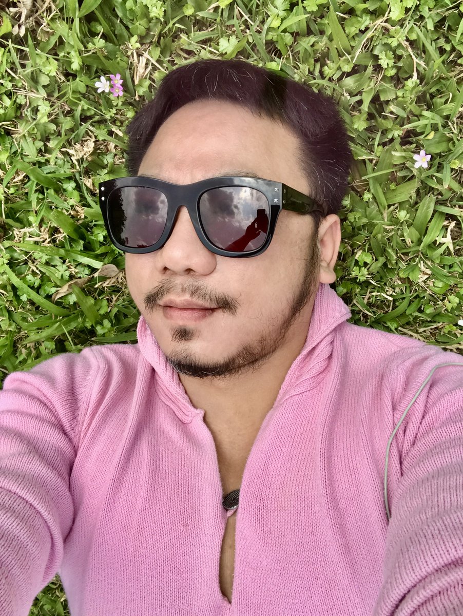 YogidiverJ's tweet photo. PINK day. #LGBT #Rainbow #Pride #Equality #CoralReef #EcoRestoration #SaveTheMotherEarth #ClimateChange #ScubaDivingWithAwareness #TakeNothingButPhotos #UnderTheSurface #OrganicTreasures #LookButPleaseDontTouch #DigitalUnderwaterImaging #SeaSlut #OceanWhore #Scubadiving https://t.co/Kti45hjqmz