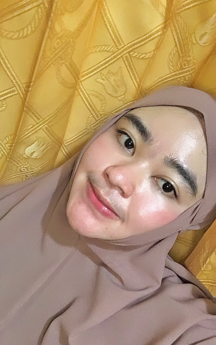 anggyamel's tweet photo. besok kerumah ya terus coba bilang baik2 ke ayah kalo  #SayaMauMelamarAnakOm 😉 https://t.co/nmWg0n0NDg