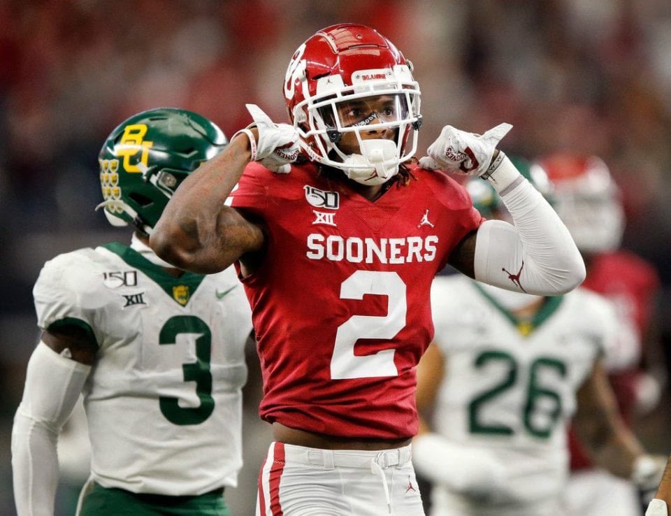 marcotte_dave's tweet photo. @FalcoF22 @NFLNORTH1 The Houston Texans select WR CeeDee Lamb -Oklahoma https://t.co/bnv86RS38o