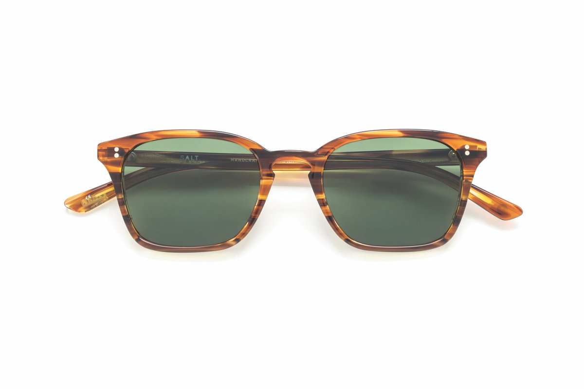 saltoptics's tweet photo. The woodgrain of the new Fuller is so unique with every piece. #saltoptics #eyewear #Sunglasses #MADEINJAPAN https://t.co/oqhlwfp8mm