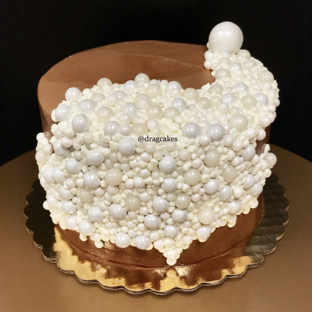 dragcakes's tweet photo. Jaida Essence Hall inspired cake. #DragRace #JaidaEssenceHall #Dragcake https://t.co/pID6gaiUyi