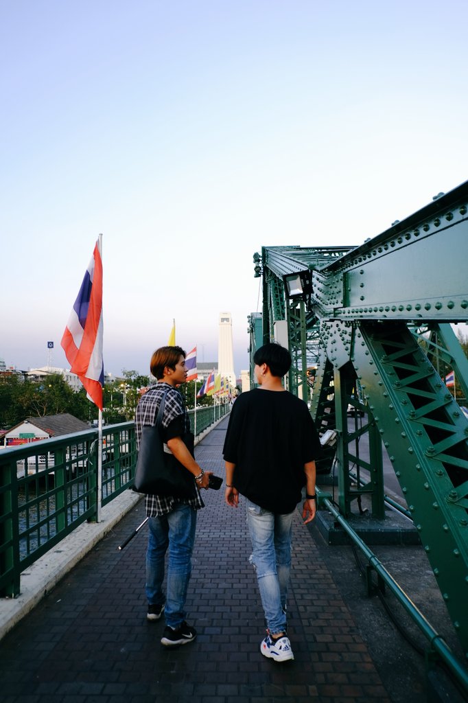 RunMawinVN's tweet photo. Couple I love

#RunMawin (TharnType series) 
They played SeoKlui - supporting cp in the movie but they're really cute. I don't like the main cp but attracted to this one. They're not sweet but funny cp. I love and miss them so much.
Thank u for being the best #SeoKlui ever!!! https://t.co/aPIXLeKU8Y