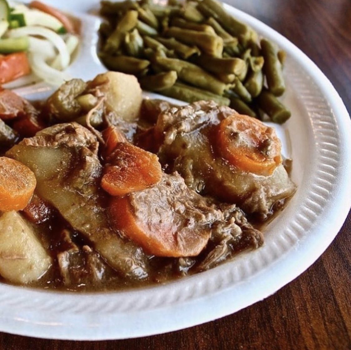 bishopsmeat3's tweet photo. Comforting & delicious pot roast on the menu today!😋#BishopsToGo
☎️615-771-9432
https://t.co/JqC3heBo3y
🚘 DELIVERY:
https://t.co/UIns4COqI8
615-669-8141 https://t.co/NBeGxGjQ6F