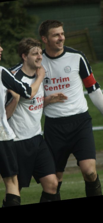 peelyb5's tweet image. Thanks to @markfrost79 for the nomination. if you’re a football person join the challenge in posting a football picture! Once nominated you have 24 hours to post a picture of yourself as a player/coach or donate £30 to charity. I nominate @danny_cee1979 @litts20 @JoshRoyce9