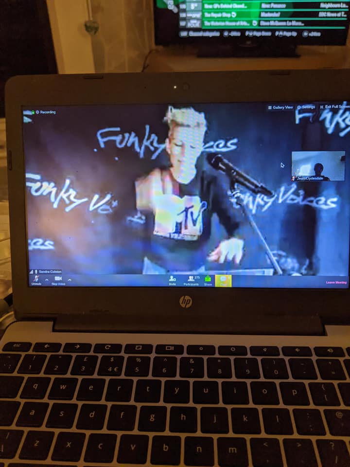 Sparklejeannie's tweet photo. Looking forward to tonight's #onlinerehearsal with @RealFunkyvoices  Always good fun #neverknowwhattoexpect #notyouraveragechoir https://t.co/4rG5DJcaiw