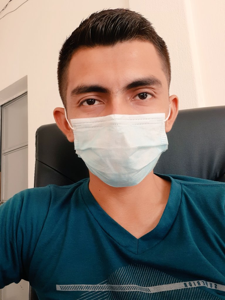Mario_RW's tweet photo. #MascarillaChallenge 😷 https://t.co/VWJKc0uhbR