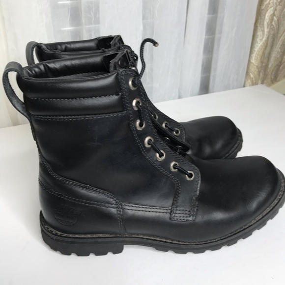 KennyStedman's tweet photo. So good I had to share! Check out all the items I'm loving on @Poshmarkapp #poshmark #fashion #style #shopmycloset #forever21 #timberland #bananarepublic: https://t.co/Od2GzoggR7 https://t.co/mRYqMWXc12