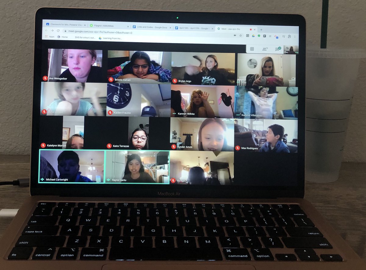 Our class meeting today was a fun one that ended in everyone showing their pets off! I sure miss my kids! 💕 #CISDRocks #cityviewrocks