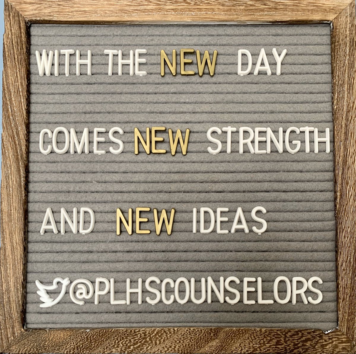 Each day is a new day. If yesterday was a bad day, start fresh today. Now, more than ever, take things one day at a time. Stay strong Lakers! 💙💛 #PLontheDL @TheLakerWay