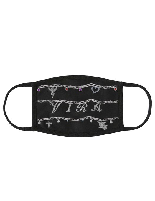 Who needs a mask? https://t.co/QpYQmH4VlC