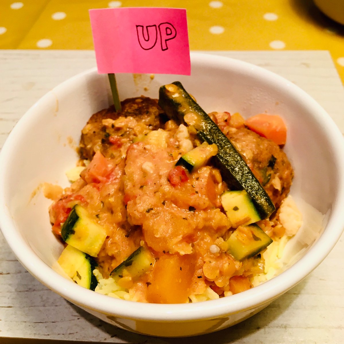 OasisHealthSE1's tweet photo. 4.1M UK children go hungry in school holidays #covid19 has made this even more urgent @Oasis_UK can provide healthy meals & emergency food. Share your #plateupchallenge. Spell the word UP & post ur photo. Donate £5 text PLATEUP to 70085. TY @GSTTCharity @BatterseaPwrStn @ICF https://t.co/8iZ12J4KEX