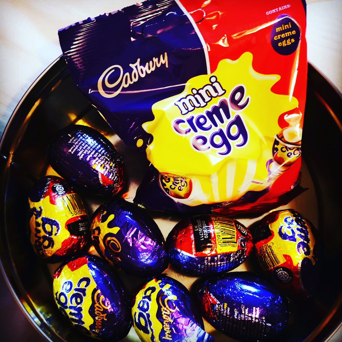 Easter edition of our weekly tactical Watch2Gether - snacks at the ready. #derbytwitter #IrelandLockdown