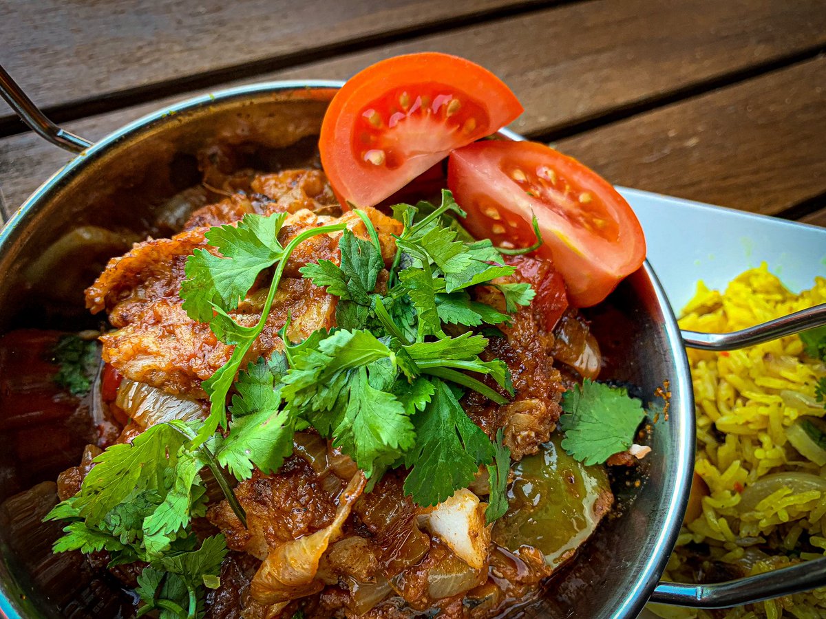 leeskill999's tweet photo. #lockdowntuesday #curry trying some #SriLankan curry #epic https://t.co/SnTNKF06Dc