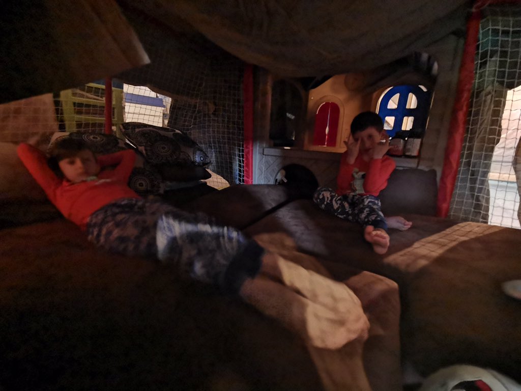 FFMfit's tweet photo. Brothers from @scorvese @Buchners1s classes find their calm in building a fort. @Self_Reg says that fort building makes kids feel safe. If there ever was a time to let kids build forts it’s now @FFMcGinnCES (let them create...take out all your blankets & pillows) #yougotthetime https://t.co/uQdB4WFRiq