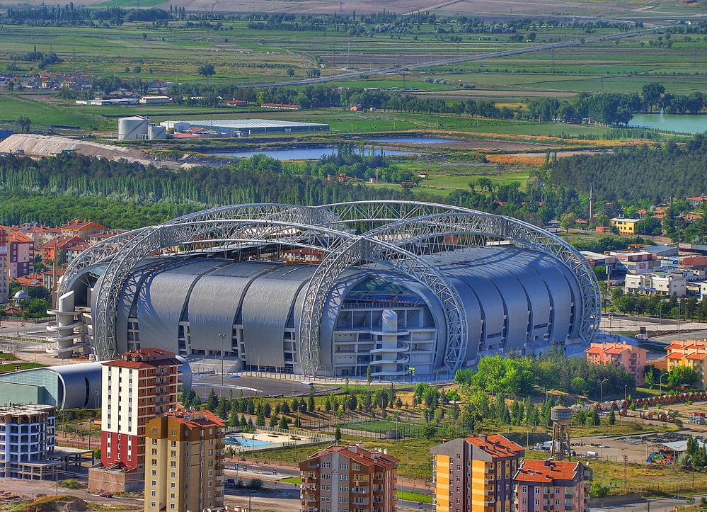 Kadir Has Stadyumu TurquíaClub: Kayserispor SKCapacidad: 32.800Inaugurado: 2009