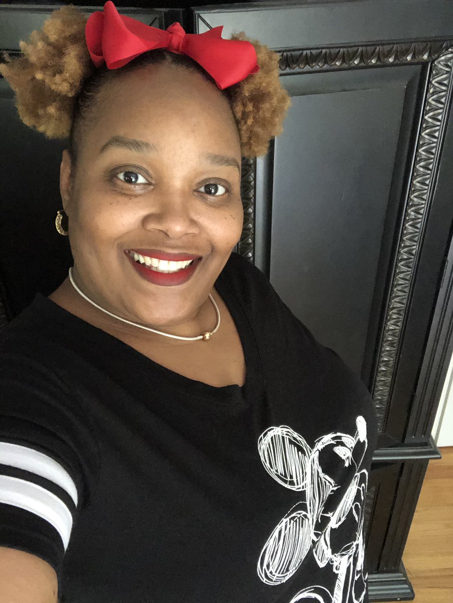 TeacherModSquad tweet media