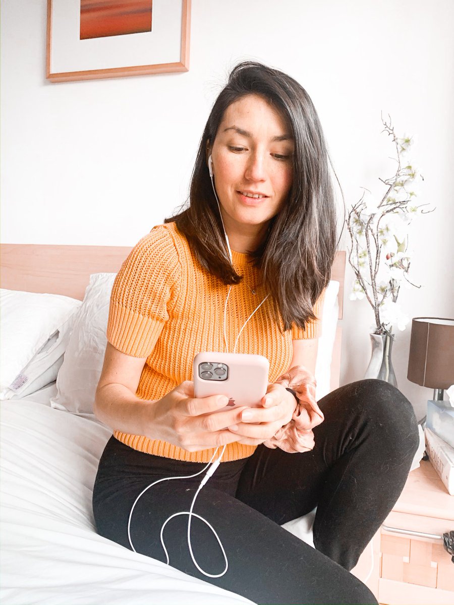 Flair_chick's tweet photo. I am finally sharing with you 6 Helpful Podcasts for Lifestyle Bloggers who want to improve their blogging game ;) #bloggingtips #bloggingtricks #podcastsforbloggers https://t.co/VfCz28smji https://t.co/M6IKZMuJwv