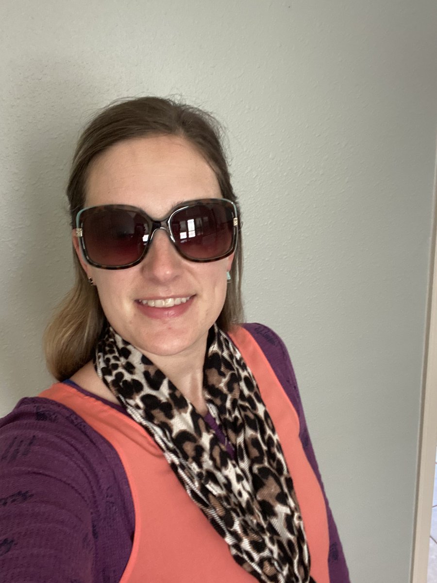MrsFenske's tweet photo. Mismatch day @CFISDWalker #wearewalker #mismatch https://t.co/xnHBSiXnNB
