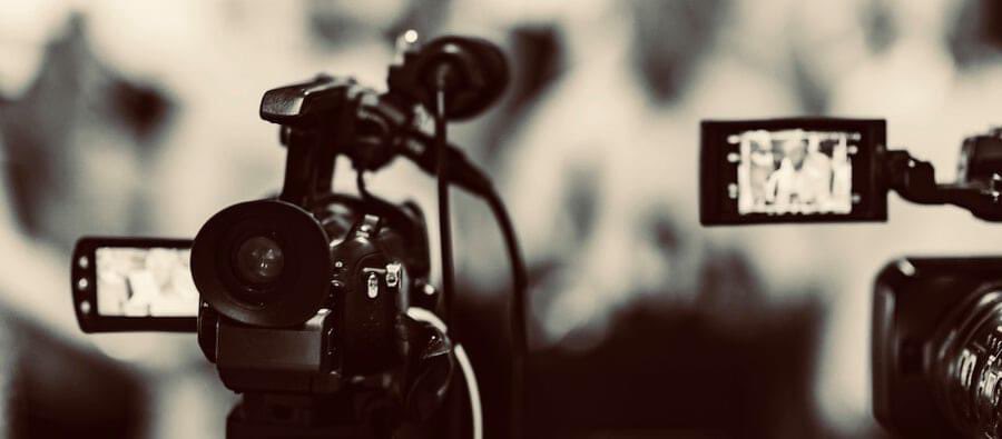 cdobcyam's tweet photo. Today we want to give a shout out to priests and their camera crews, especially the many young adults behind-the-scenes in our diocese, who have assisted their parishes through Lent, the Paschal Triduum, and Eastertide. THANK YOU! 😇 https://t.co/Z3wY3y0doh
