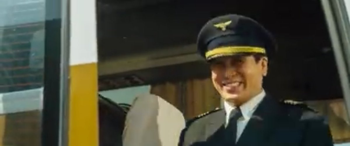 And there's this lovely smiling guy ready to welcome them and- wait a second-THATS THE SAME GUY AS IN MIROH. WHAT.AND OFC HE HAD TO HAVE AN EVIL HOOK IN HIS HAND WAIT STOP