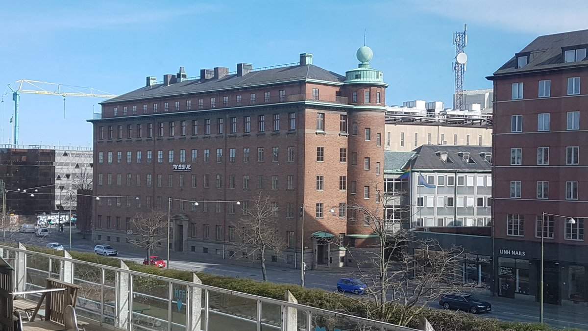okey, so this is just a random picture from my office in Malmö.In this thread you can make a move. By just posting a random picture and using the hashtag/#  #thecoronagame