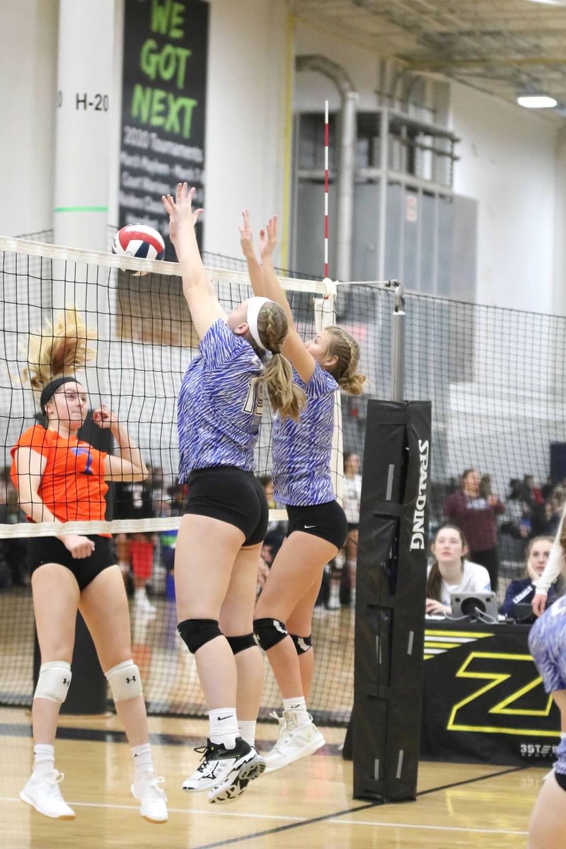 Wishing the best of luck to Rachel Sipling as she continues her volleyball career at Alvernia University &amp; majors in Nursing! 🏐❤️ #classof2020