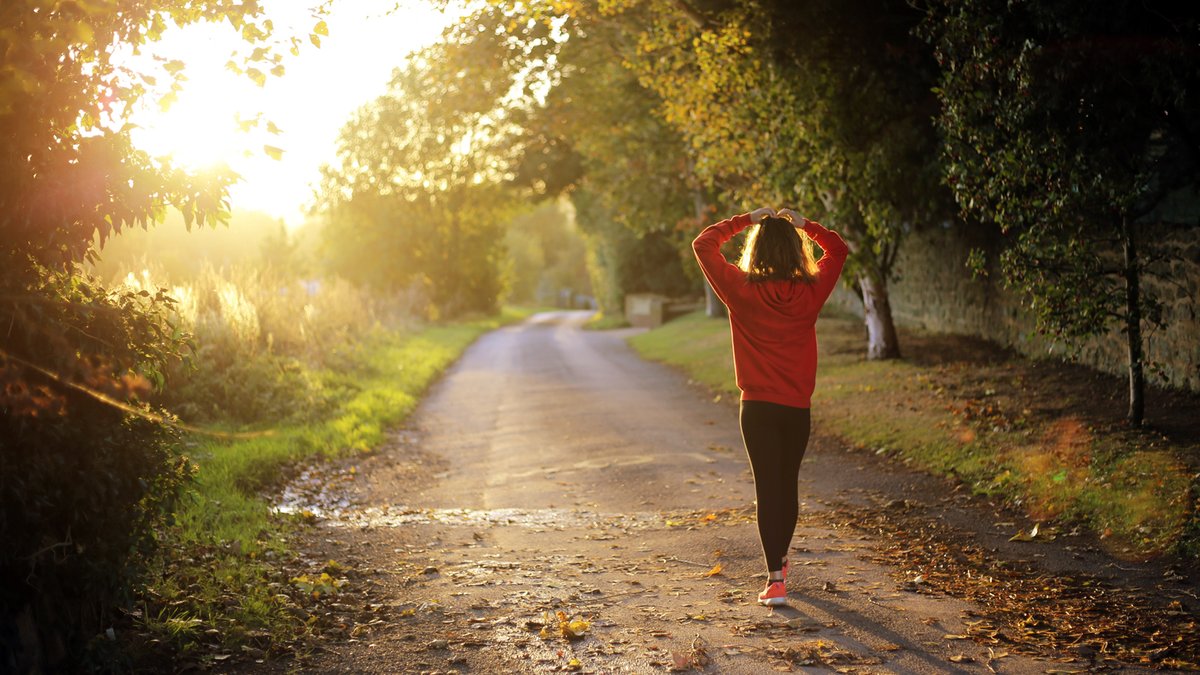 FNFocusRealty's tweet image. Daily rituals can put you in an optimal state of mind. Whether it's  writing your thoughts down over your morning cup of coffee or a short burst of cardio, small rituals set a landmark of purpose and peace for the rest of your day.

theladders.com/career-advice/…