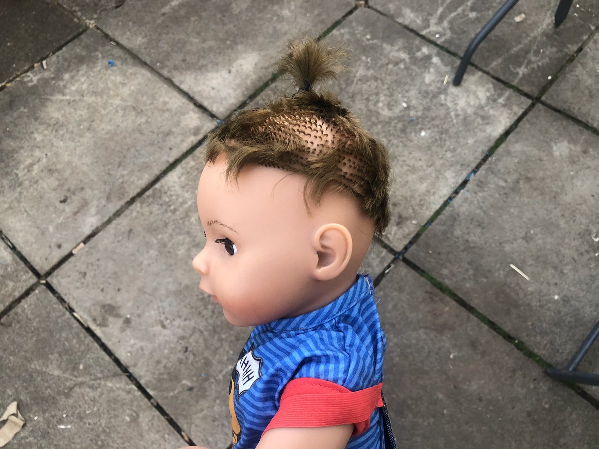 If you think your quarantine haircut is bad spare a thought for this poor sod 🤭