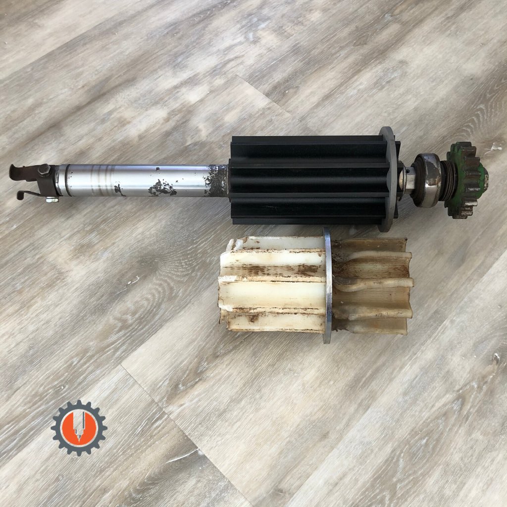 PrototypeHubs's tweet photo. What do you do when you need a discontinued part? You turn to #additivemanufacturing! This #agricultural metering roll was reverse #engineered, #3dprinted with #nylon #carbonfiber, and delivered just in time to start seeding all with the use of the #PrototypeHubs platform! (1/2) https://t.co/cuXUqq9LAx