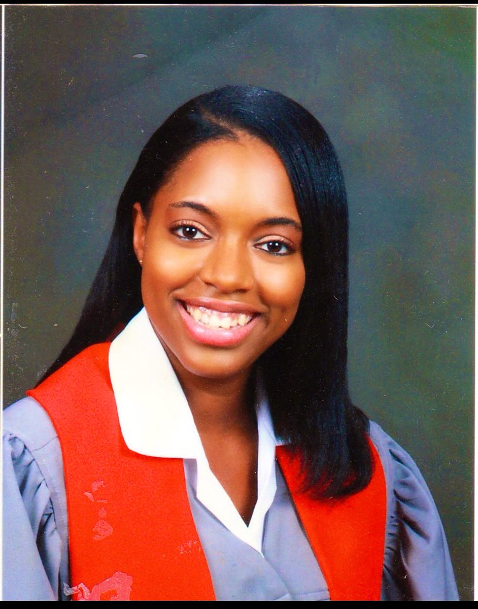 GerroKing's tweet image. CC 🤓 #RedIsStrong