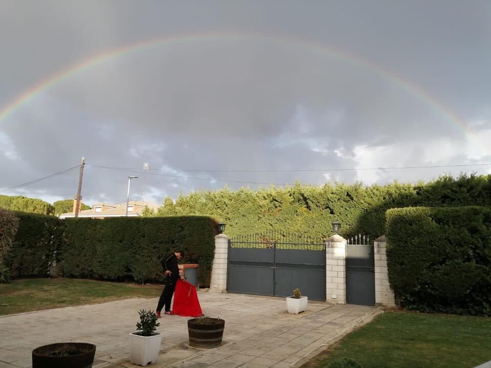 MI DÍA A DÍA EN TIEMPOS DEL VIRUS. Hoy nos lo cuenta el novillero vallisoletano <a href="/Maldonadoricar/">Ricardo Maldonado</a>  facebook.com/16874895014741…