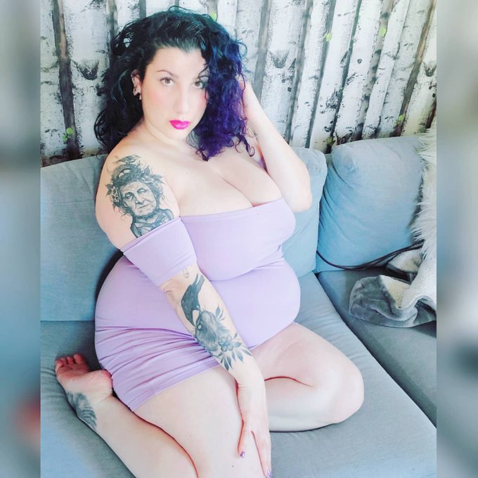 Soft babe. https://t.co/jRXYrj4har  #thicc #thickness #thickerthanasnicker #bbw #CurvesLove https://t<a href="/tag/thicc"class="tags">#thicc</a><a href="/tag/thickness"class="tags">#thickness</a><a href="/tag/bbw"class="tags"><span>#bbw</span></a><a href="/tag/thickerthanasnicker"class="tags"><span>#thickerthanasnicker</span></a><a href="/tag/curveslove"class="tags"><span>#curveslove</span></a>