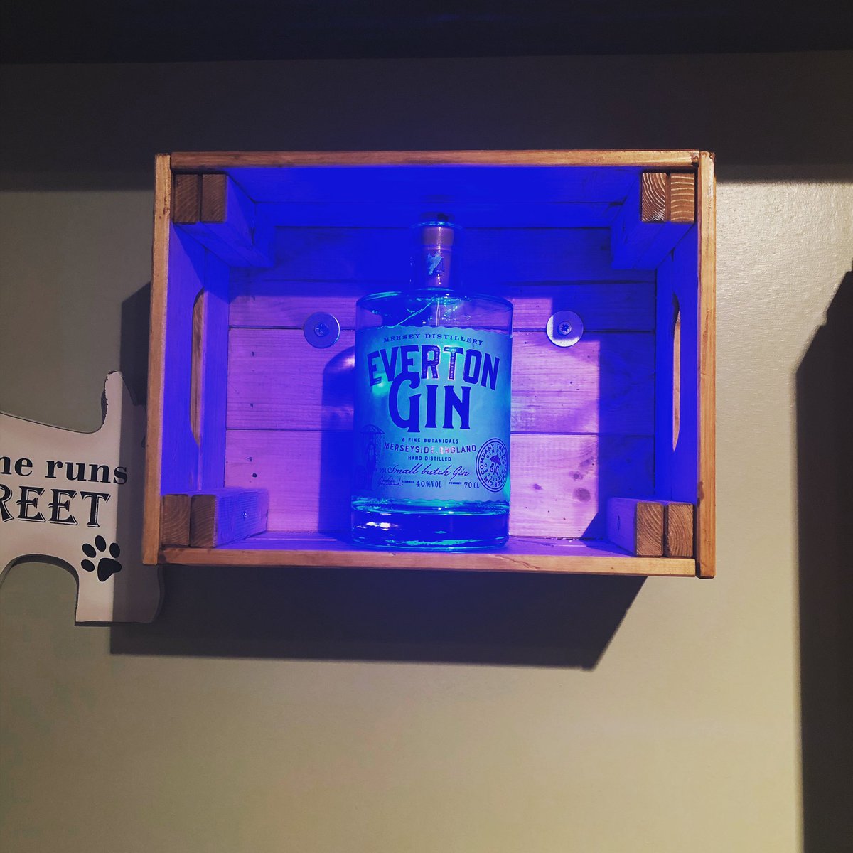 sigoldie's tweet photo. #mygin pride of place https://t.co/lS6BbpCVV0