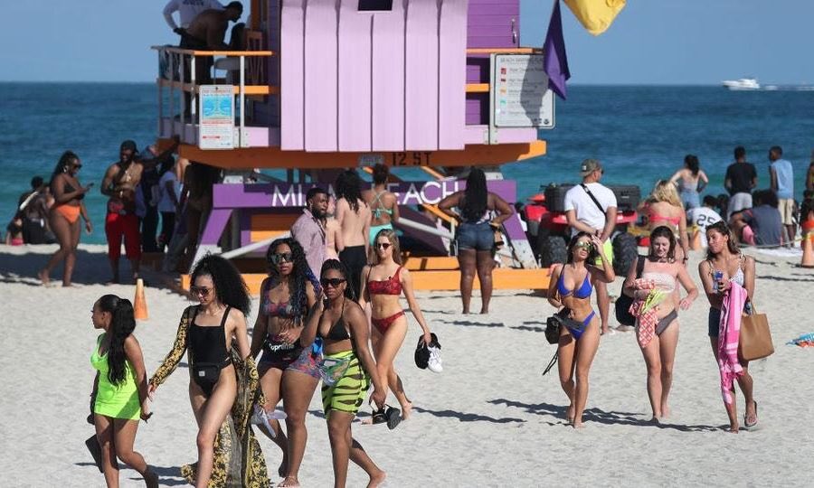 For many FAMU students spring break was non-existent. Read here how Rattlers lost out on preplanned trips. Story by:  @aiyanaish Read here https://jmagonline.com/articles/covid-19-made-spring-break-non-existent/