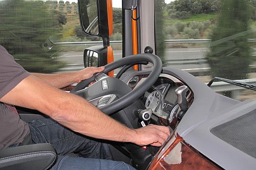 todotransport's tweet photo. ÚLTIMA HORA Llegan nuevas excepciones (y diferentes a las anteriores) a los tiempos de conducción y descanso, confirma @mitmagob Estarán vigentes hasta el 31 de mayo
https://t.co/eNY3utZMhB
@CetmTransporte @astic1960 @ASETRApress @InfoANETnavarra @FETRAZ @FFCorell @ValdiviaRVP https://t.co/p9BZGq12dE
