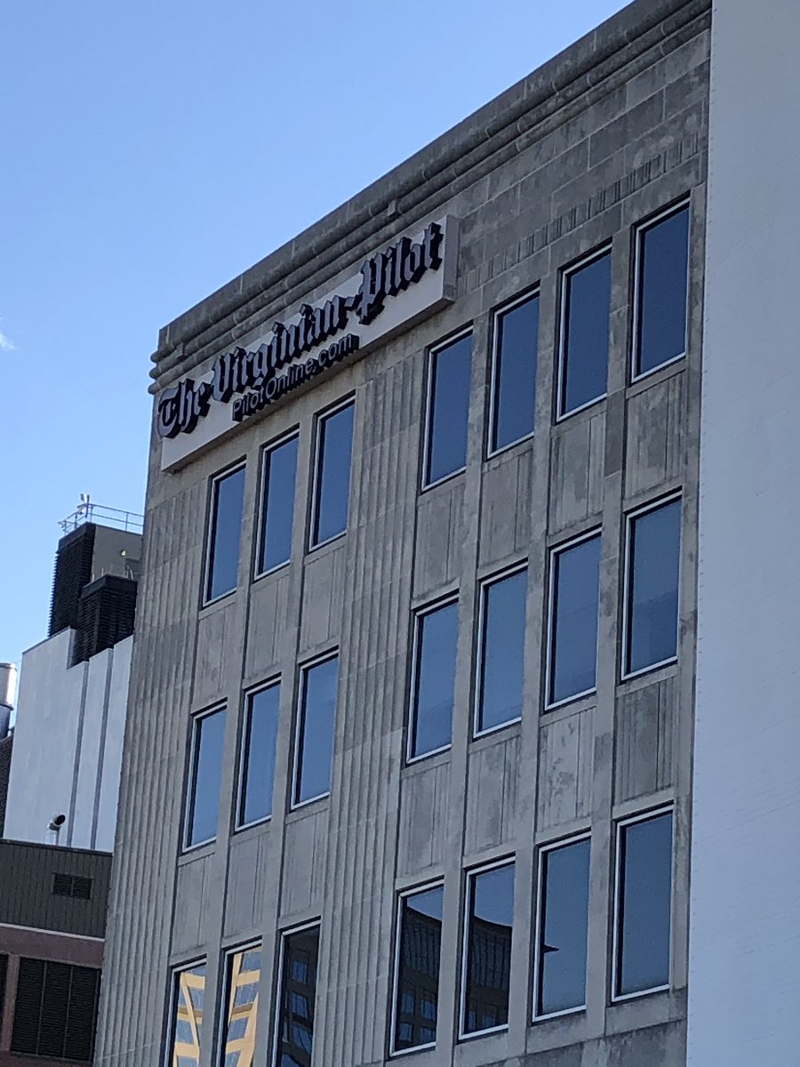By the end of this month, the staff of  @virginianpilot will be moving out of our historic downtown Norfolk headquarters. Since 1937, generations of Pilot journalists have created the “daily miracle” from 150 Brambleton.Here’s a thread celebrating this iconic building.